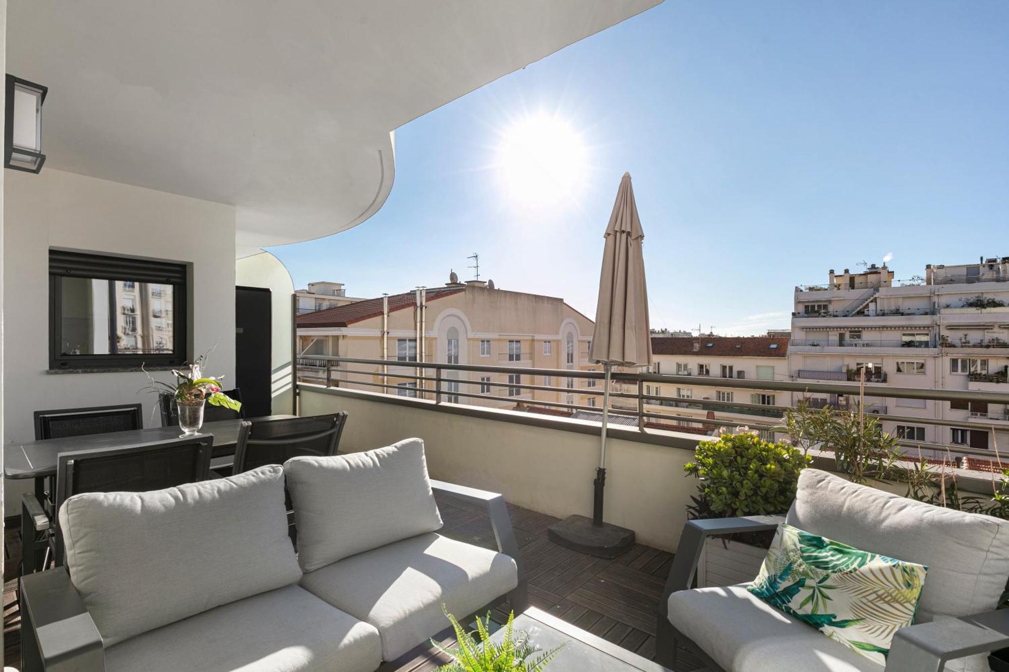 Suite Relax Five Stars Holiday House Ница Екстериор снимка