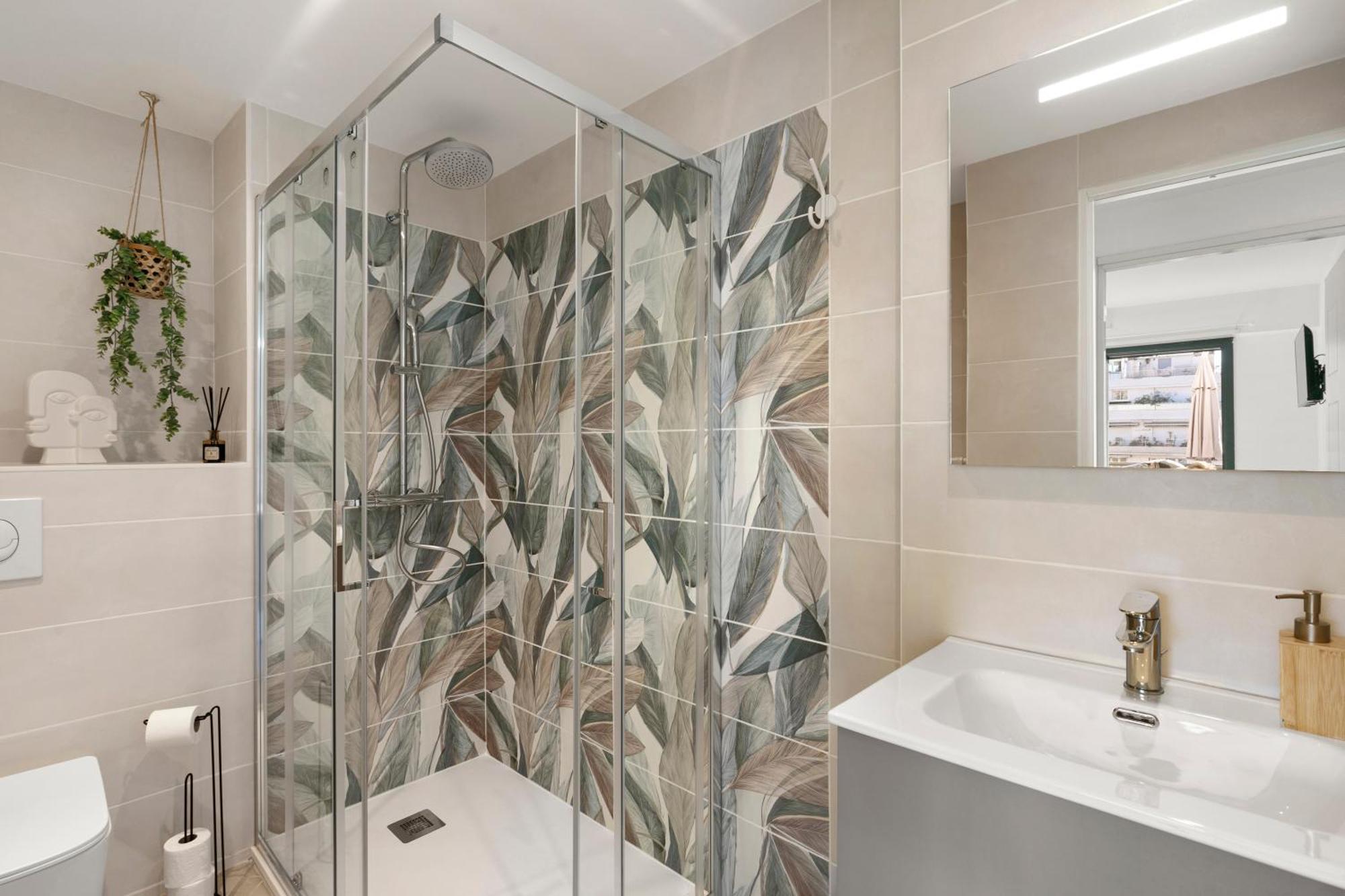 Suite Relax Five Stars Holiday House Ница Екстериор снимка