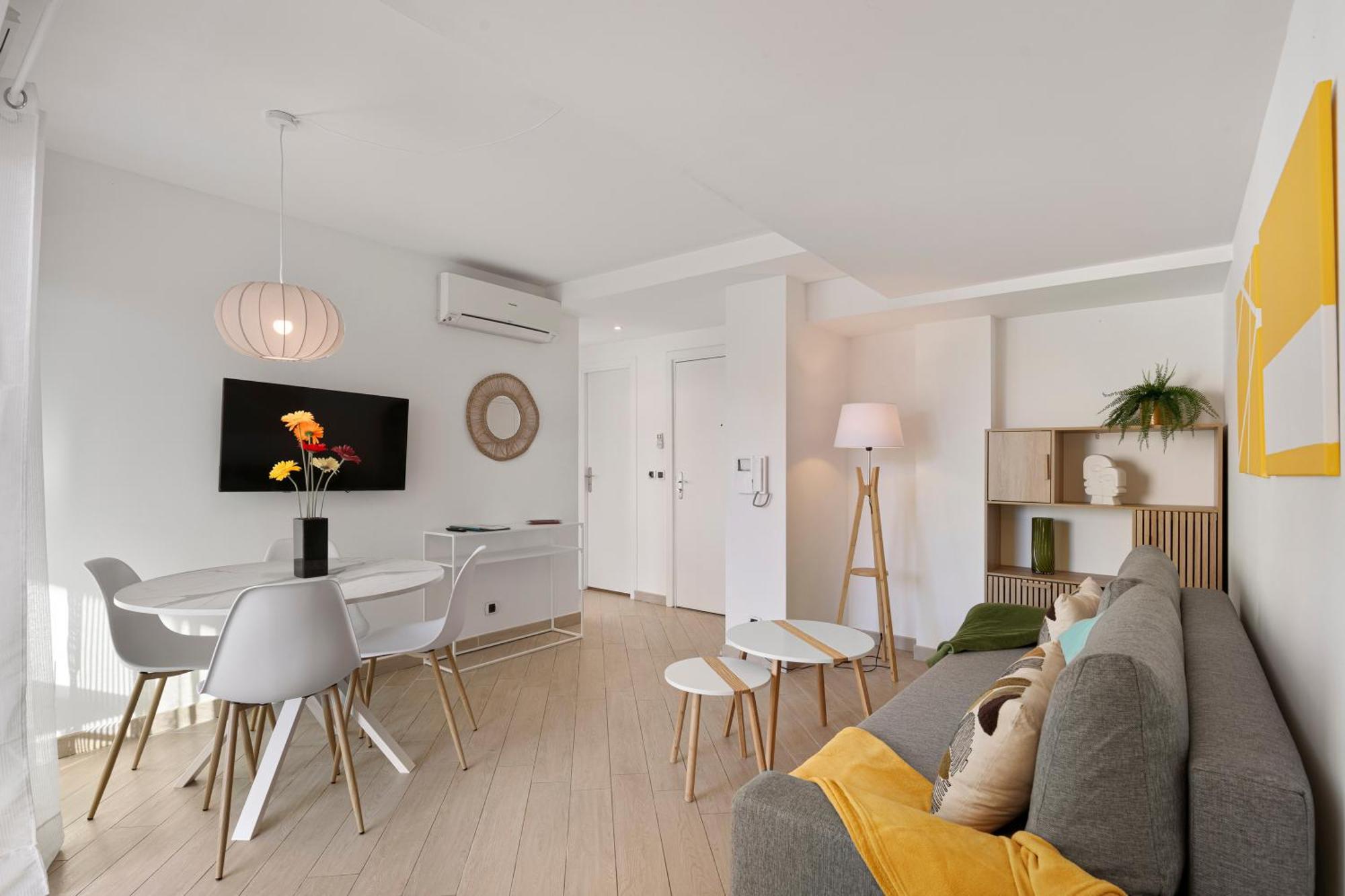 Suite Relax Five Stars Holiday House Ница Екстериор снимка